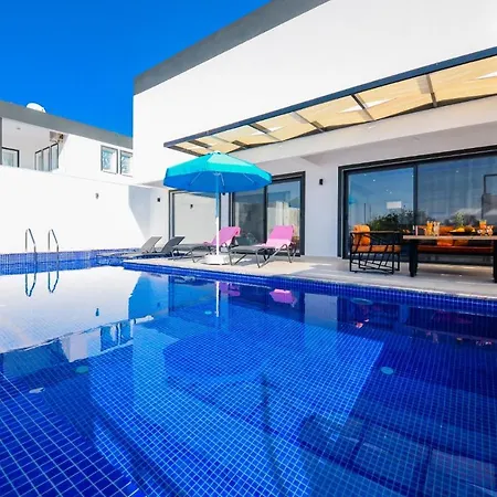 Villa Tar - 2 Bedroom In Kalkan *